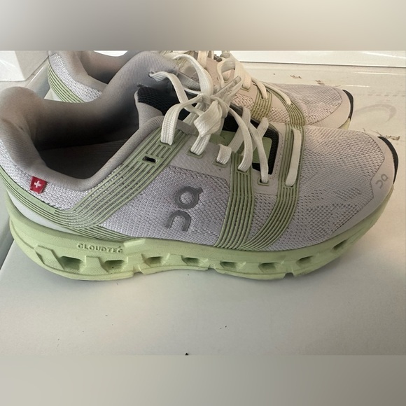 On clouds! - Picture 2 of 4